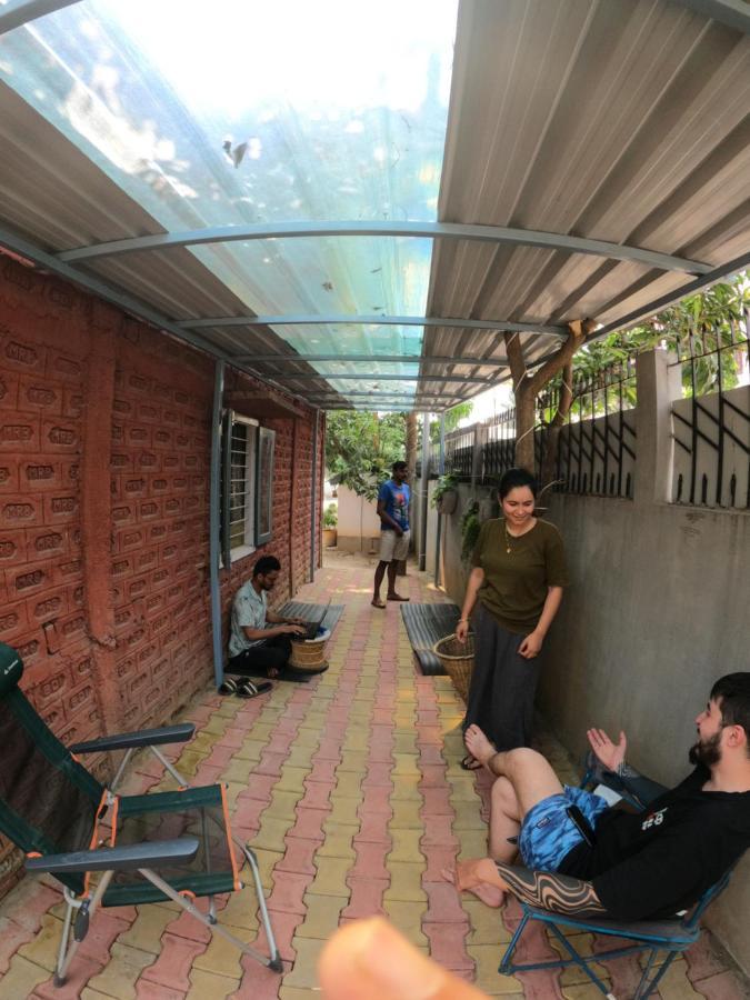 Stargaze Backpackers Hostel Guwahati Exterior foto