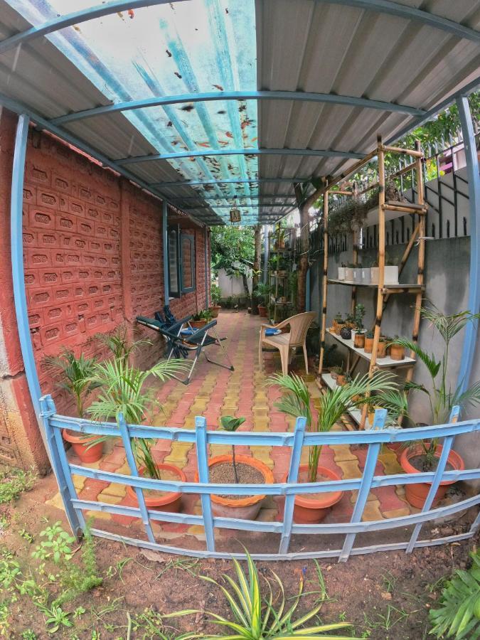 Stargaze Backpackers Hostel Guwahati Exterior foto