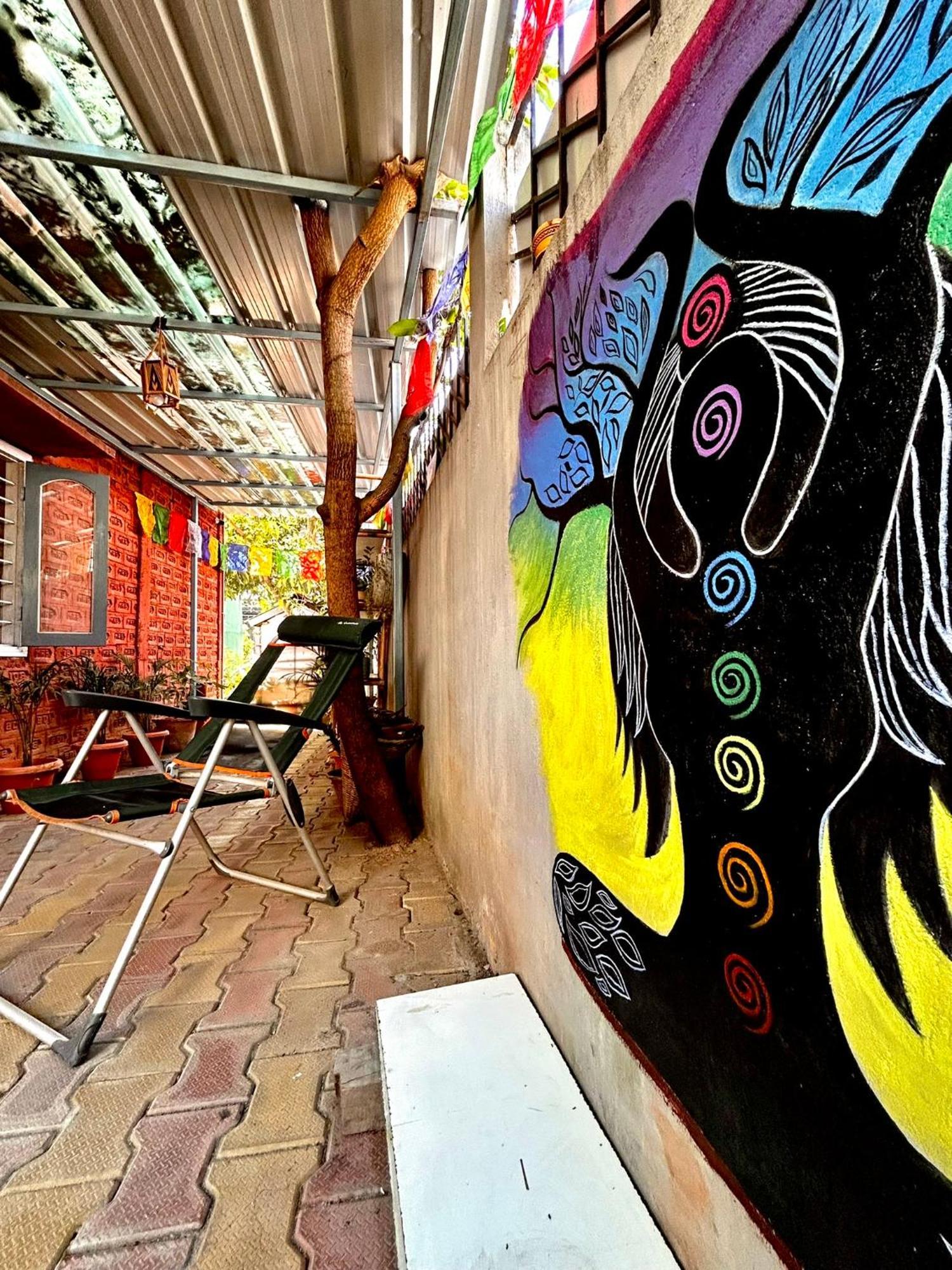 Stargaze Backpackers Hostel Guwahati Exterior foto